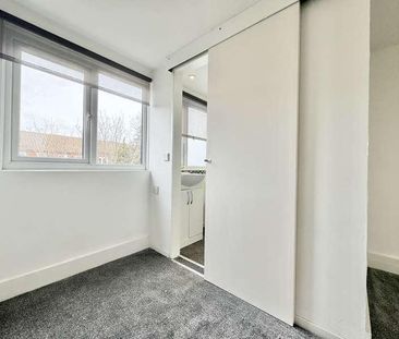 Clarendon Road, London, N15 - Photo 5