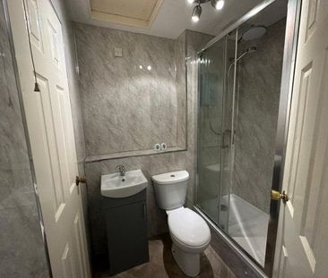 Rhodfa'r Eos, Swansea, SA6 - Photo 4