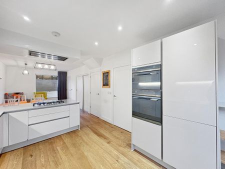 3 bedroom terraced house to rent - Photo 4