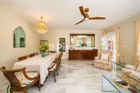 Chalet en alquiler en Urbanizaciones - Photo 4