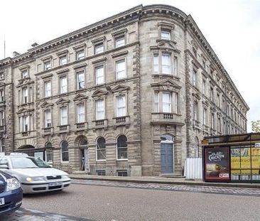 Tite Hall, Huddersfield, HD1 - Photo 1