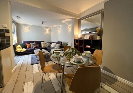 5 Bed Terraced House, Blantyre Road, L15 - Photo 3