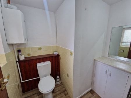 Common Lane, Shirebrook, NG20, Property for rent - Photo 4