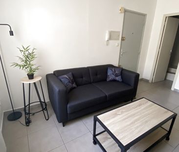 Location Appartement 2 pièces 31m² CARCASSONNE 11000 - Photo 3