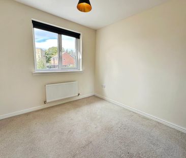 4 bedroom detached house to rent - Photo 5