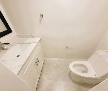 For Lease - 50 Beresford Drive, Richmond Hill, Ontario - Photo 5