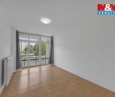Pronájem bytu 2+kk 48 m² - Fotografie 1
