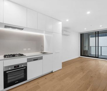 Modern Apartment Living with Exceptional Facilities - Photo 6