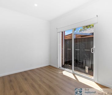 1 Goldfinch Court, Carrum Downs - Photo 4