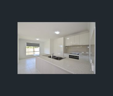 1/12 Glenwood Drive, Glenvale, Qld 4350 - Photo 4