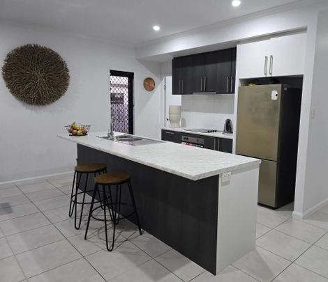 31 Delaware Green, Mount Louisa - Photo 1