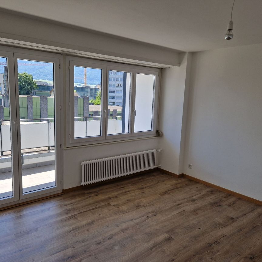 3.0 room apartment in the city center of Delémont - Photo 1