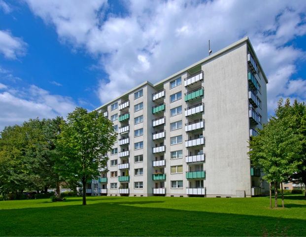 3-Zimmer-Wohnung mit Tageslichtbad in Solingen Wald - Photo 1