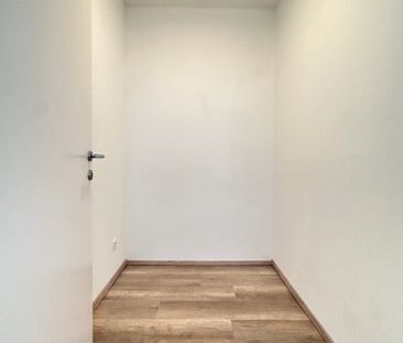 Ab sofort Verfügbar - 3 Zimmer Balkonwohnung inkl. EWE Einbauküche - Photo 4