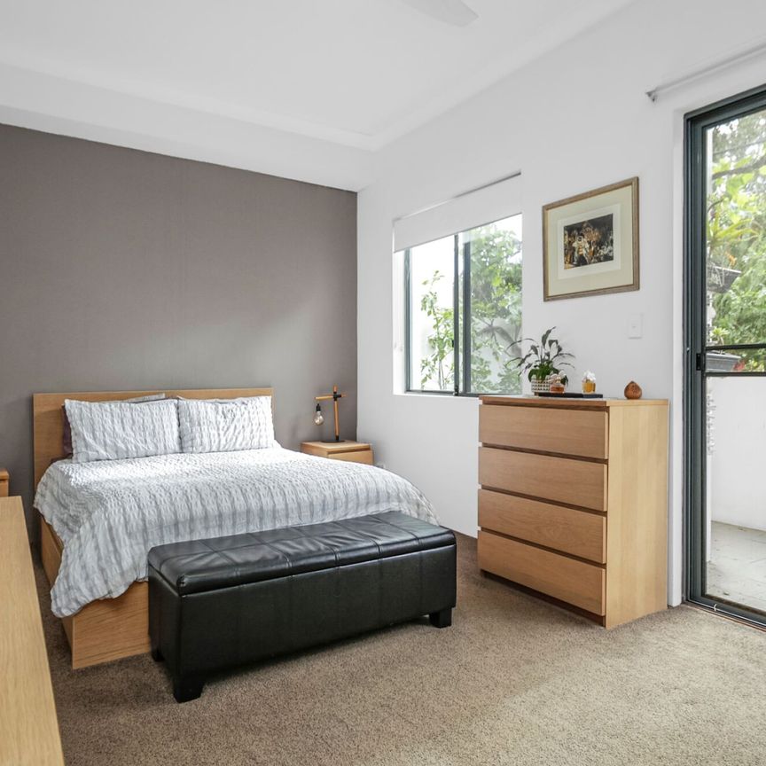 9/14-18 Reid Avenue, Westmead. - Photo 1