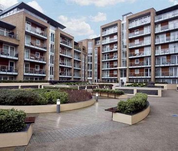 Viridian Apartments, Battersea Park Road, London, SW8 - Photo 2