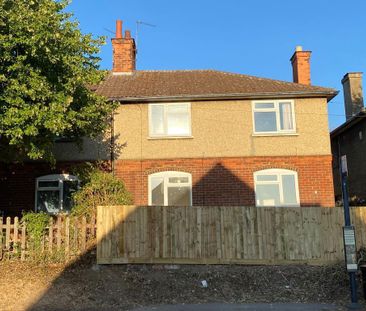 4 bedroom semi-detached house to rent - Photo 1