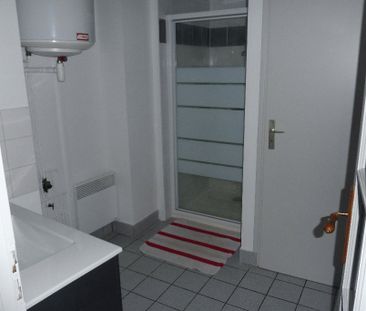 Location Appartement 2 pièces 35m² ANGOULEME 16000 - Photo 5