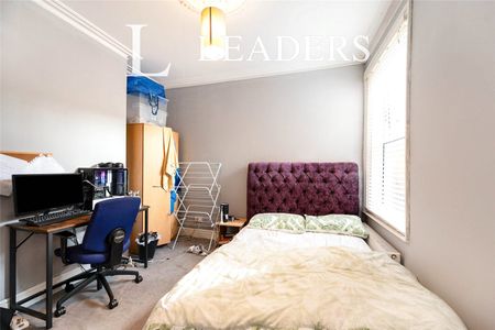 5 bedroom house to rent Fawcett Road, Southsea, PO4 - Photo 5