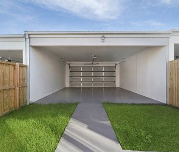 Brand New 3 Bedroom Home with Double Garage & Easy-Care Living - Photo 2