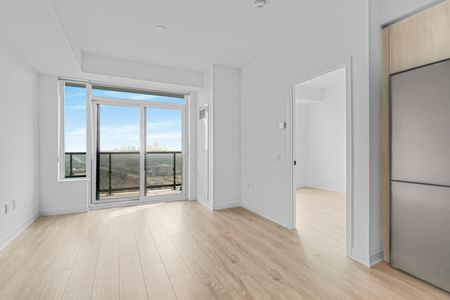 For Lease - 2495 Eglinton Avenue Unit# 1702, Mississauga, Ontario - Photo 3