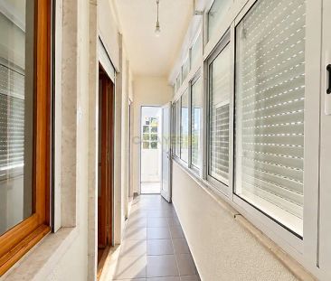 Apartment T2 in Areeiro, Lisboa - Foto 1