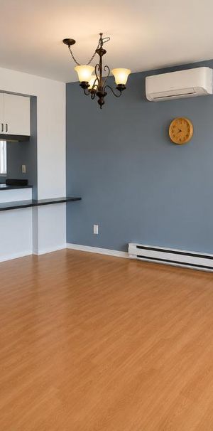 condo a louer st catherine - Photo 1