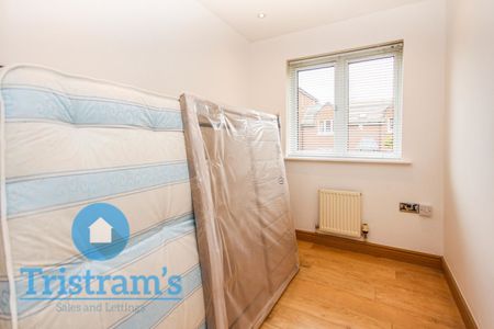 3 bed Semi-Detached House for Rent - Photo 5