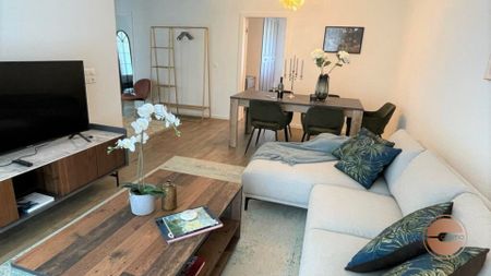 DÉCOUVREZ LA VIE ÉLÉGANTE À PROXIMITÉ IMMÉDIATE DU LAC DE ZURICH - Foto 5