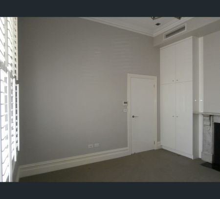 58 Richardson Street, Albert Park, Vic 3206 - Photo 2