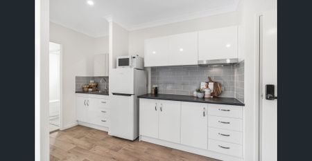 2/73 Junction Road, Morningside, Qld 4170 - Photo 3