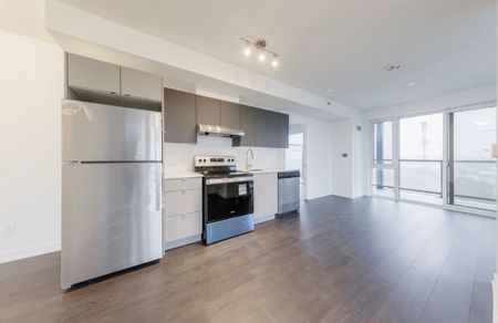 For Lease - 3200 Dakota Common N/A Unit# B613, Burlington, Ontario - Photo 4