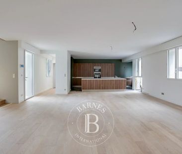 Tout savoir sur cette maison dans le quartier Centre Ville, à Rueil... - Photo 1