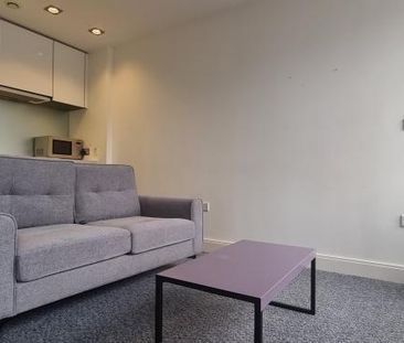 Studio to rent - Photo 5