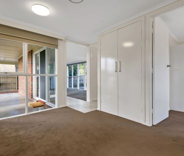 503 Grimshaw Street, Bundoora VIC 3083 - House For Rent | Domain - Photo 3