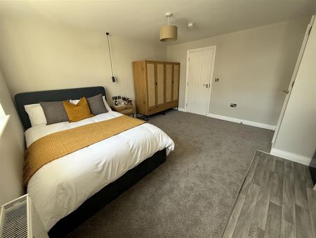 1 bedroom in a house share to rent - Photo 4