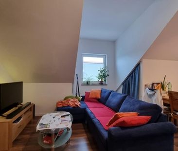 Moderne DG-Wohnung im Süden von Ingolstadt - Foto 1