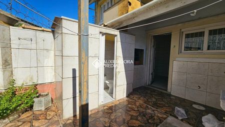 Casa em Condomínio com 2 quartos e 73m² para alugar em Ecoville, Porto Alegre. - Photo 2