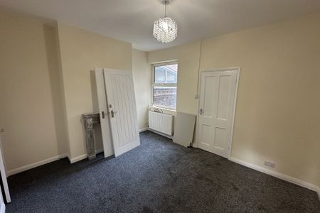 Avenue Road, Gorleston, Great Yarmouth - Photo 3