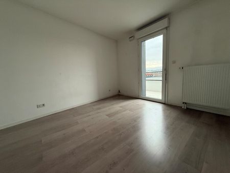 Location Appartement 2 pièces 49m² ROUEN 76000 - Photo 2