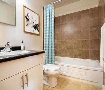 70 Donwood Drive - Photo 2