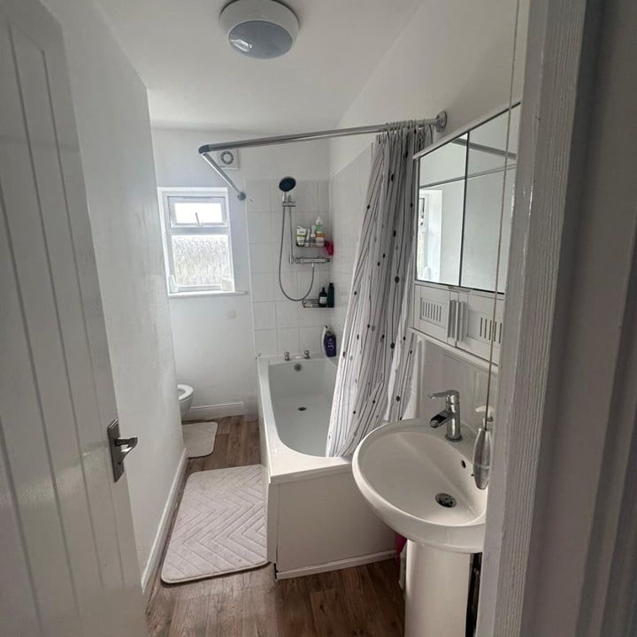 Room in a Shared House, Fulmere Crescent, S5 - Photo 1