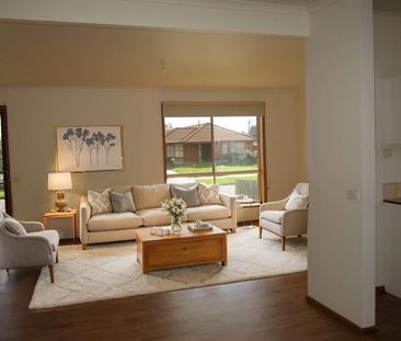 1/6 Conrad Court, Whittington - Photo 2