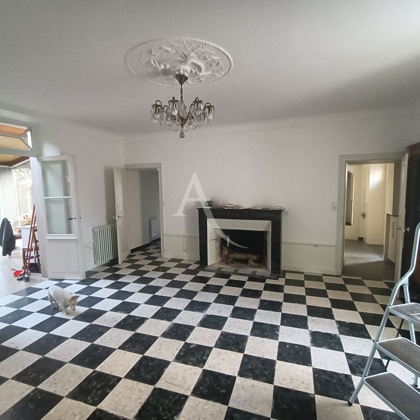 Location Maison 5 pièces 160m² - Photo 1