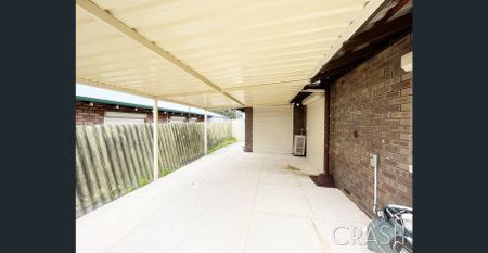 3x2 House in Thornlie! - Photo 5