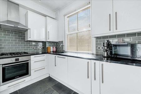 Woodstock Grove, Shepherd's Bush, W12 - Photo 2