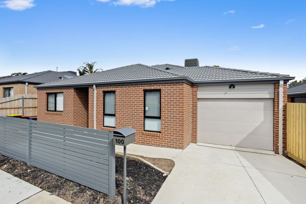 100 Gamble Road Carrum Downs VIC - Photo 1