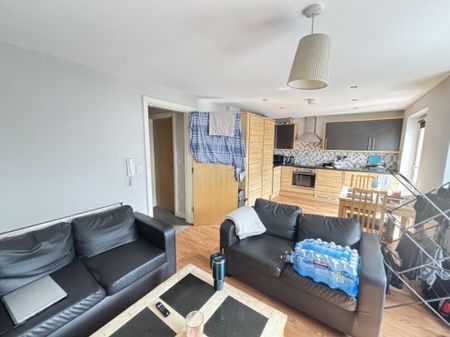 Norton House 36A 6 Cardigan Road, Leeds, LS6 3AG - Photo 2