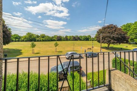 Moor Mead Road, St Margarets, TW1 - Photo 4