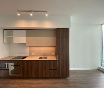 For Lease - 7890 Jane Street Unit# 801, Vaughan, Ontario - Photo 2